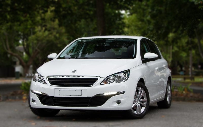Peugeot 308 1.2 benzin automatik